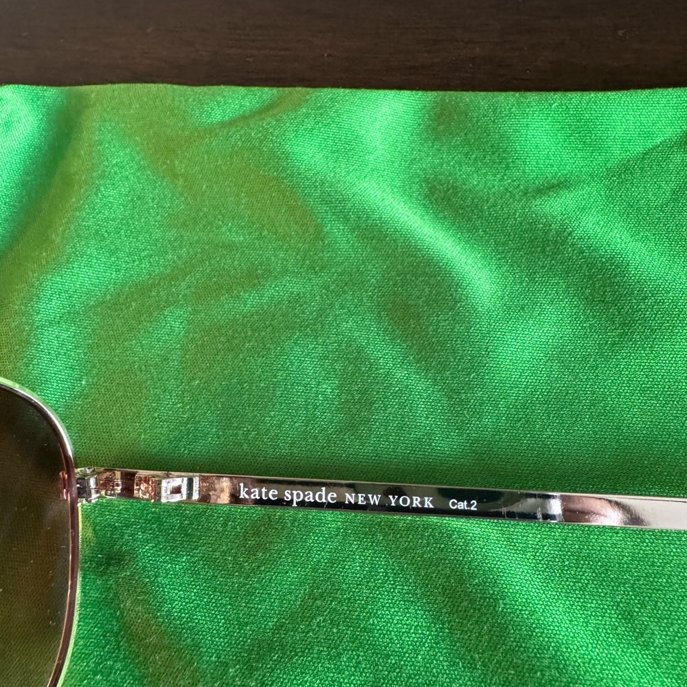 Brand new! Kate Spade Emmaline Aviator Sunglasses - Picture 4 of 5